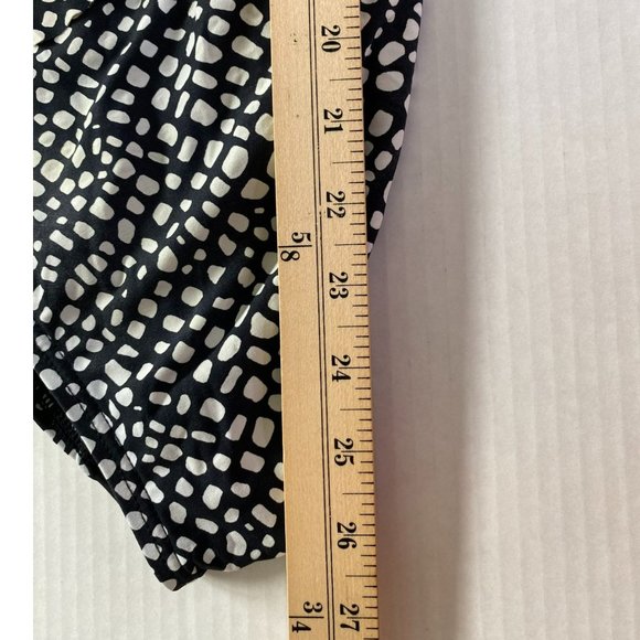 Coco Reef Womens Black and White One Piece Ruffled Bathing Suit Size 10/34 DD - Picture 6 of 7